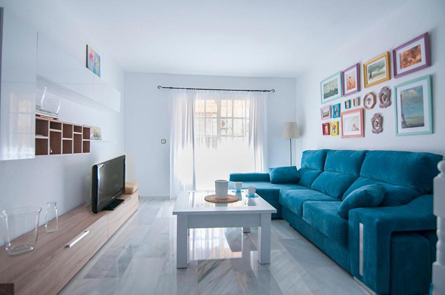 Luminoso Y Fresco Apartamento En 2ª Linea De Playa Fuengirola Εξωτερικό φωτογραφία